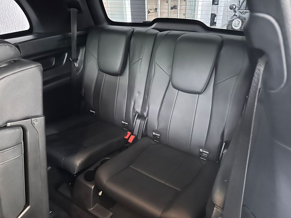 Mercedes GLB
