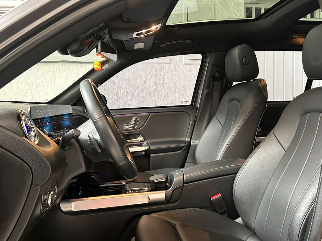 Mercedes GLB