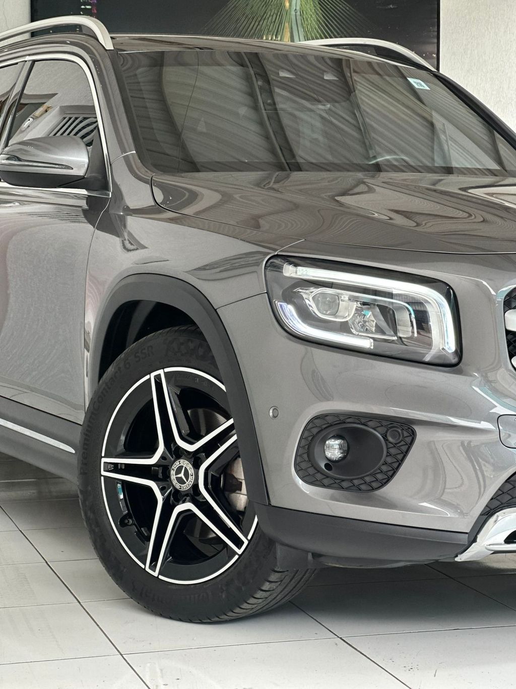 Mercedes GLB
