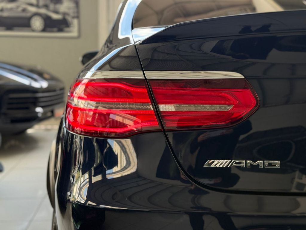 Mercedes GLC-43