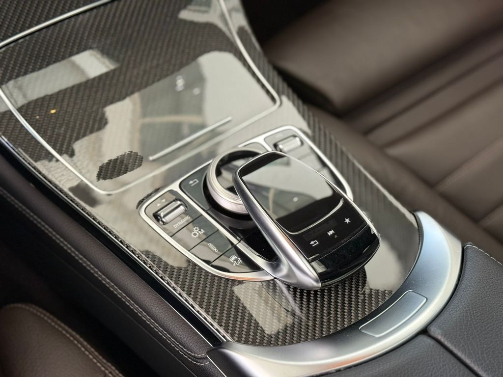 Mercedes GLC-43