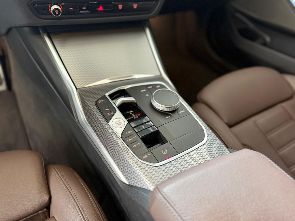 BMW 320iA