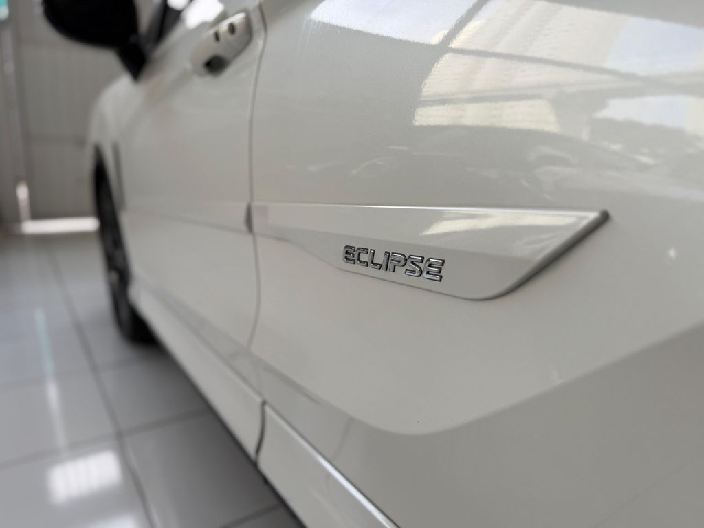 MITSUBISHI ECLIPSE