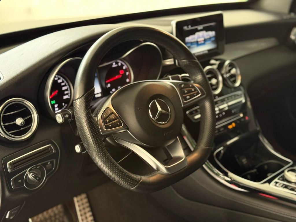 Mercedes GLC