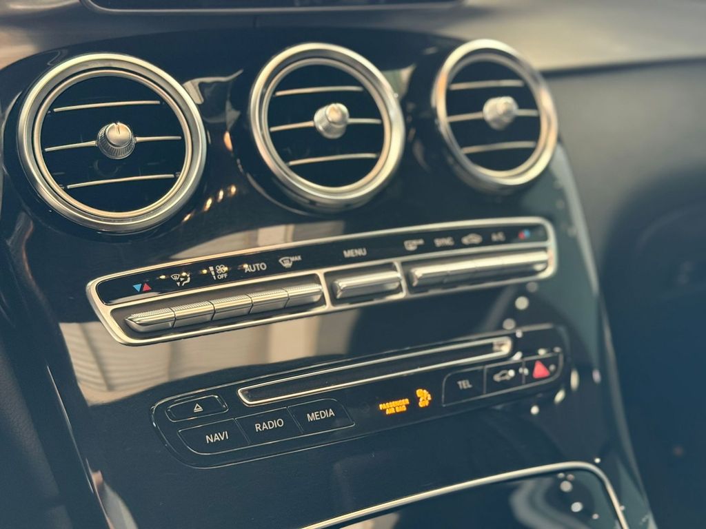 Mercedes GLC