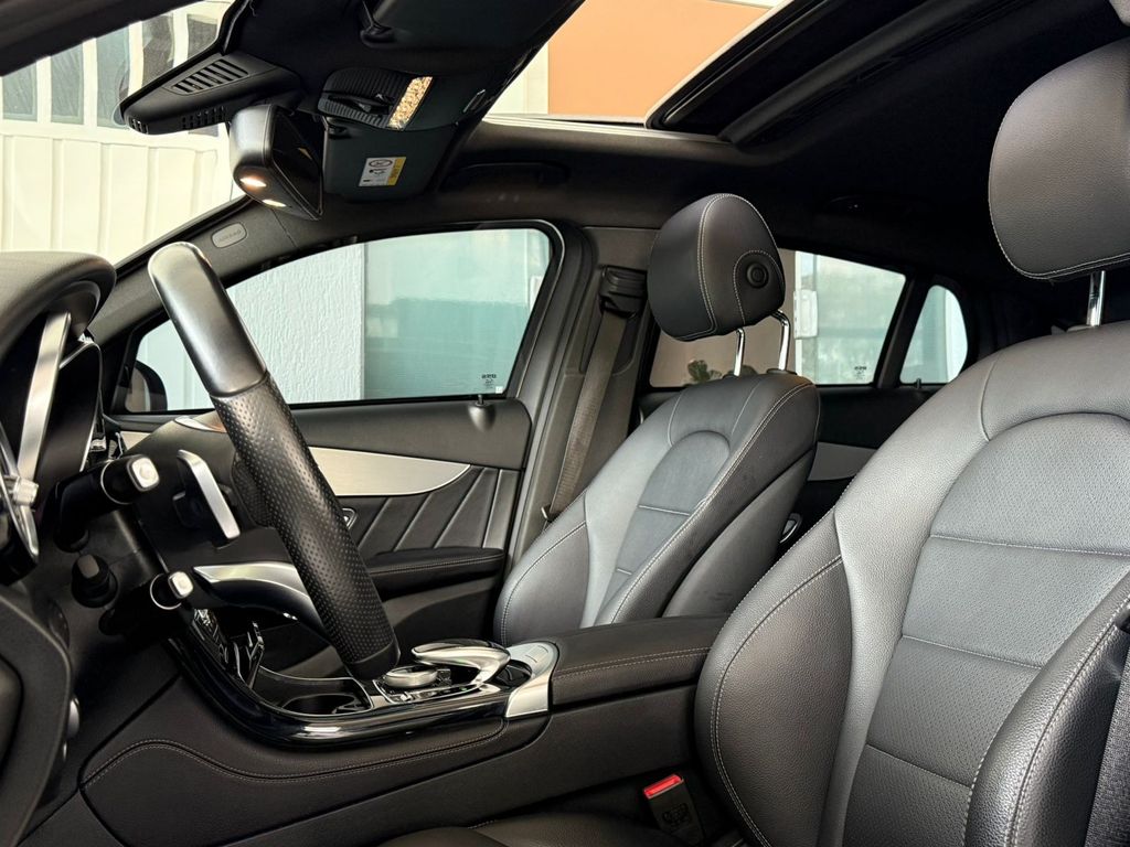 Mercedes GLC