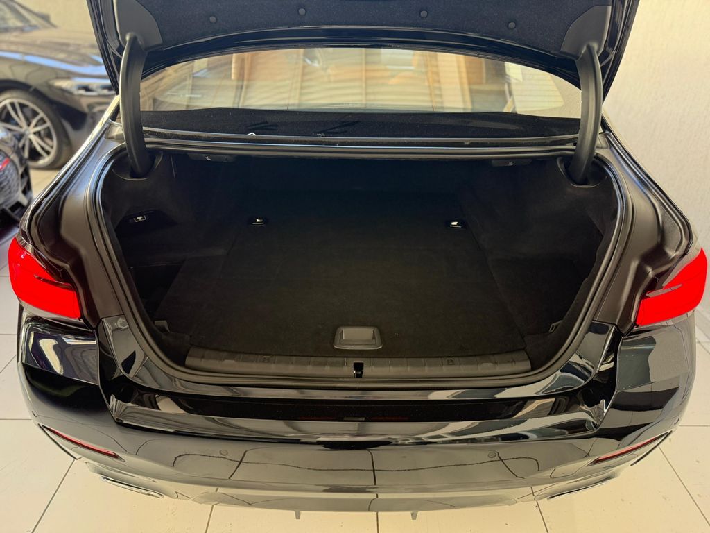 BMW 530e