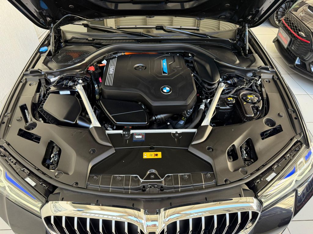 BMW 530e