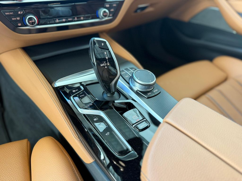 BMW 530e