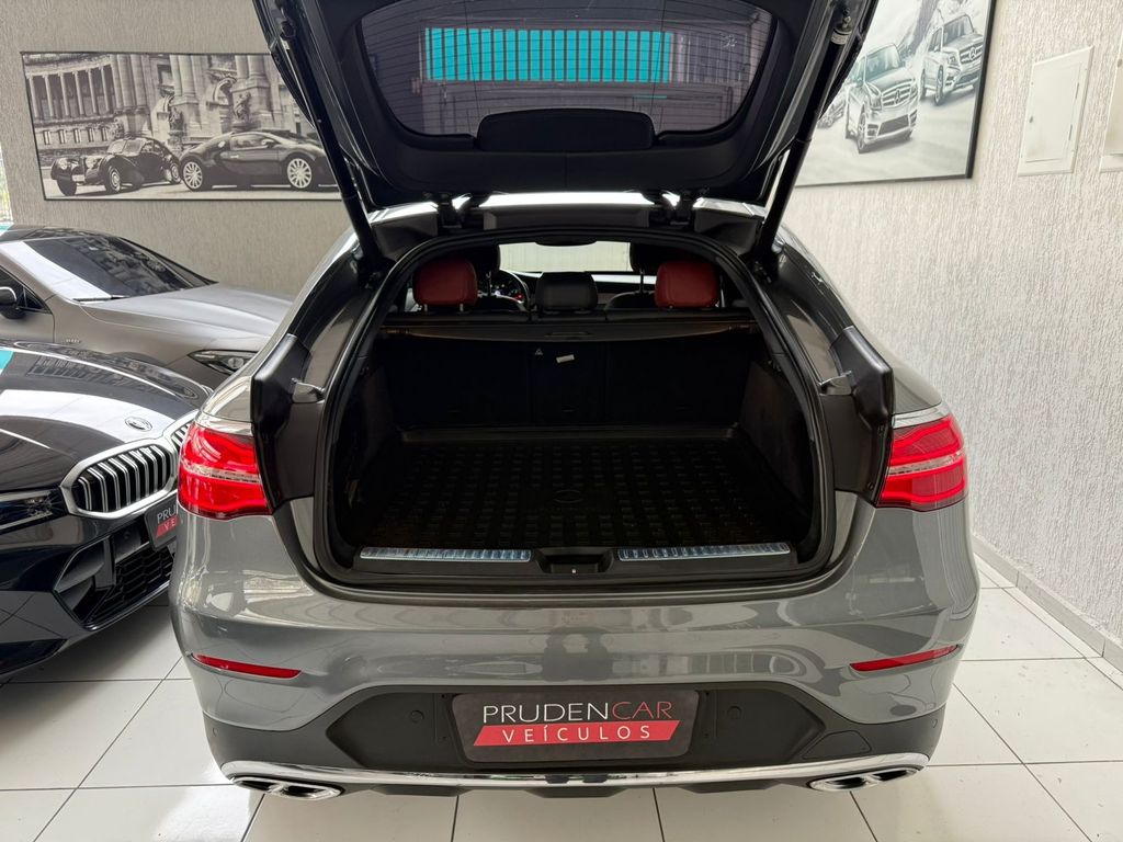 Mercedes GLC