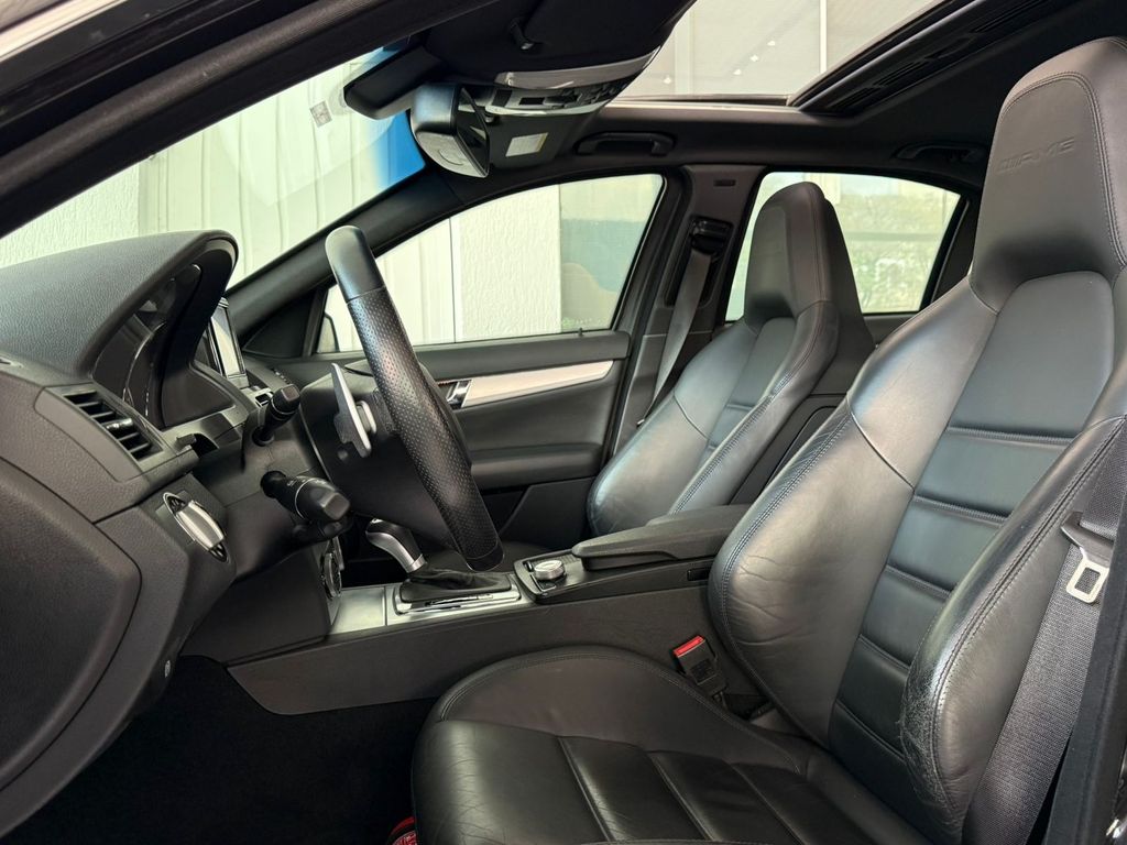 Mercedes C-63