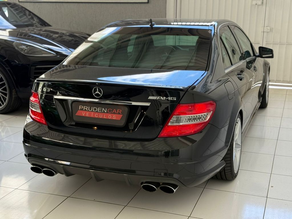 Mercedes C-63