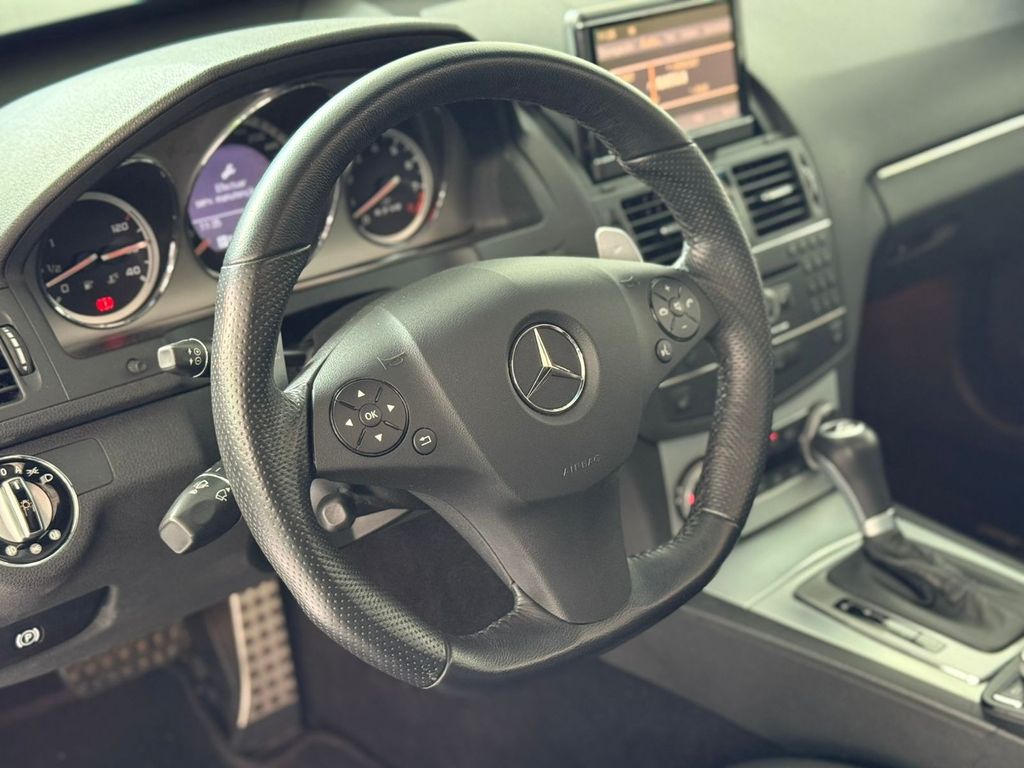 Mercedes C-63