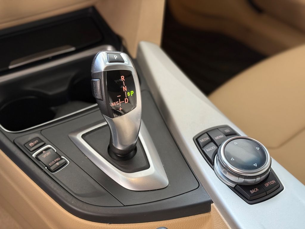 BMW 320iA