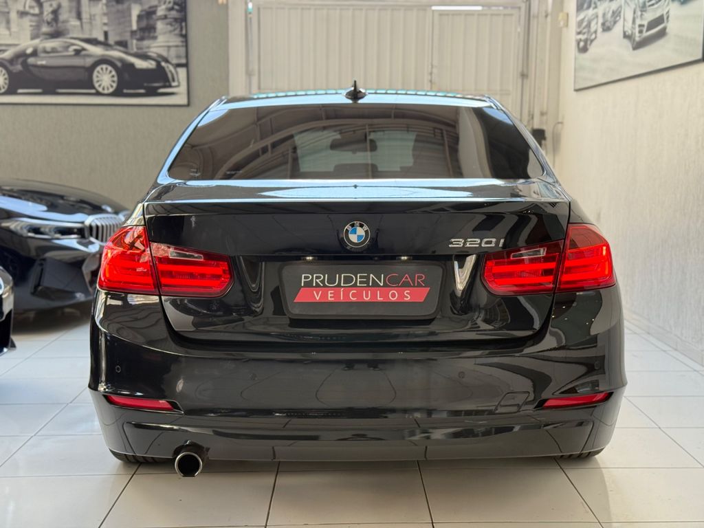 BMW 320iA