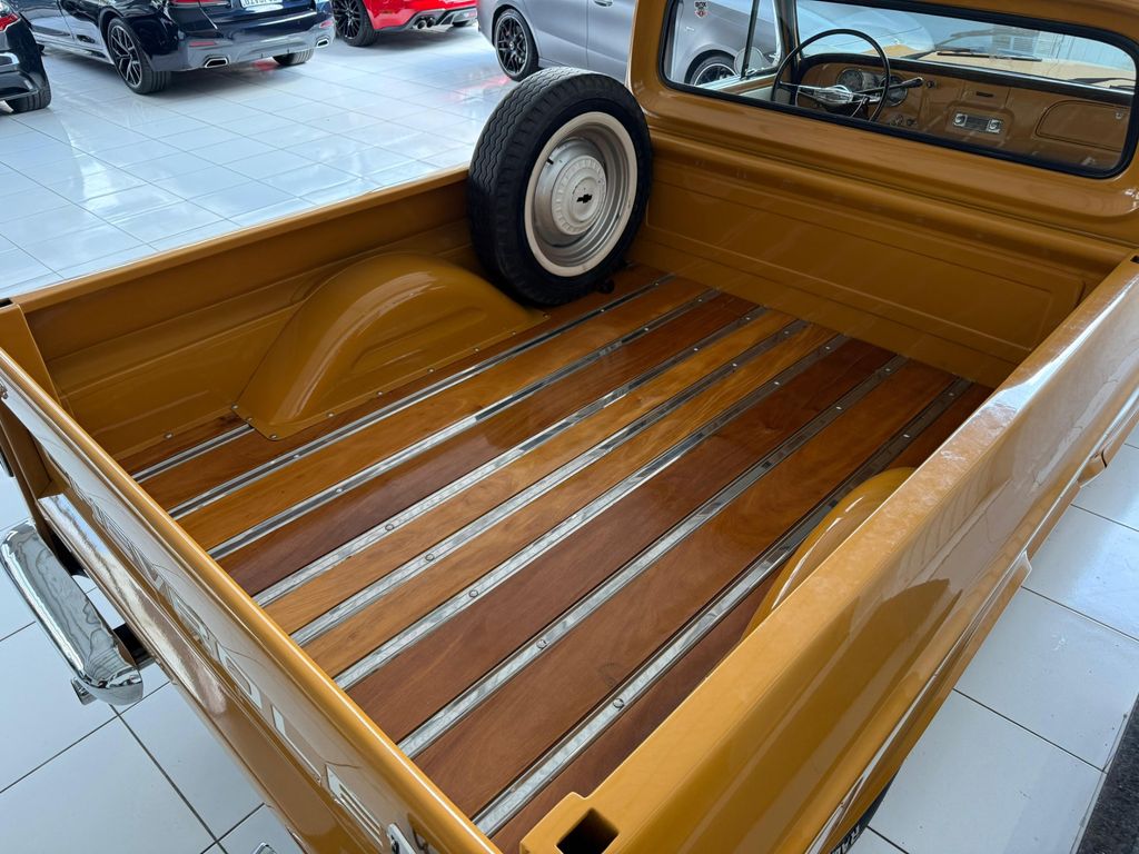 CHEVROLET C10