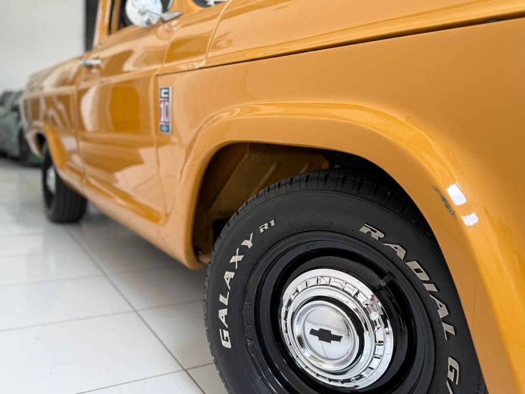 CHEVROLET C10