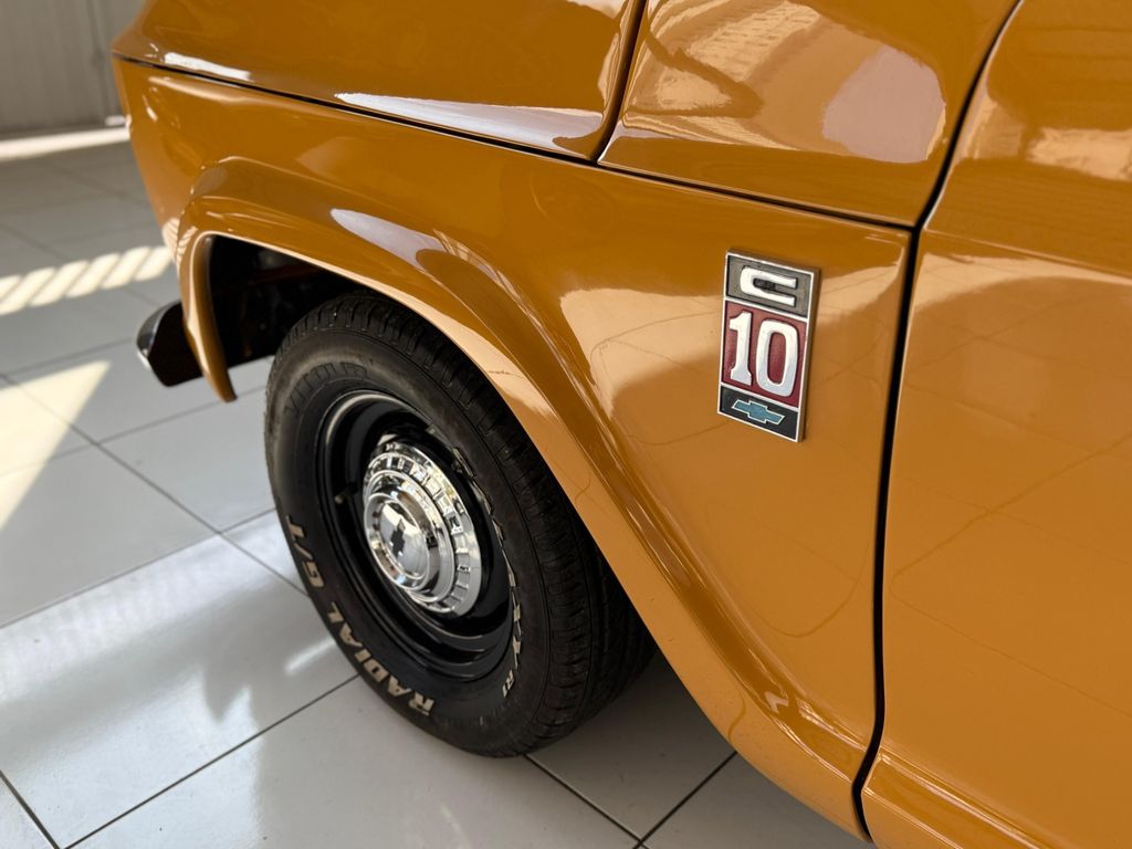 CHEVROLET C10