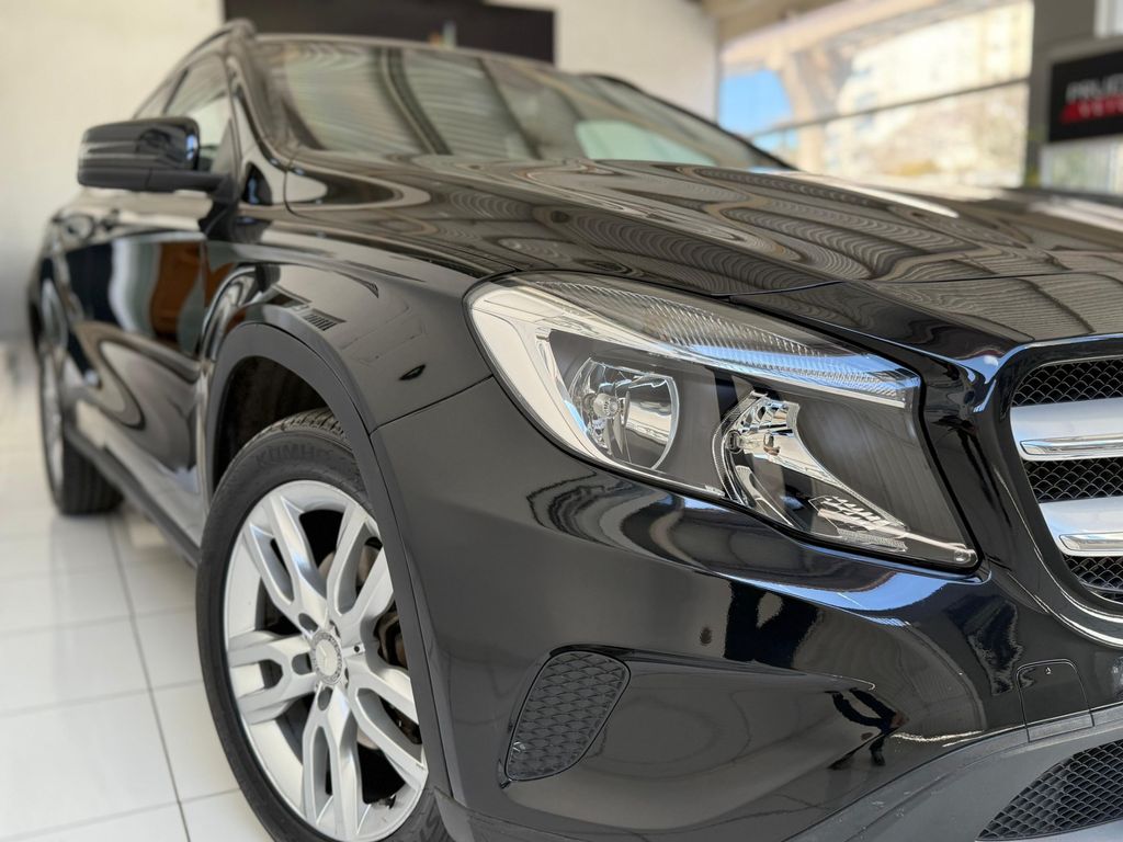 Mercedes GLA