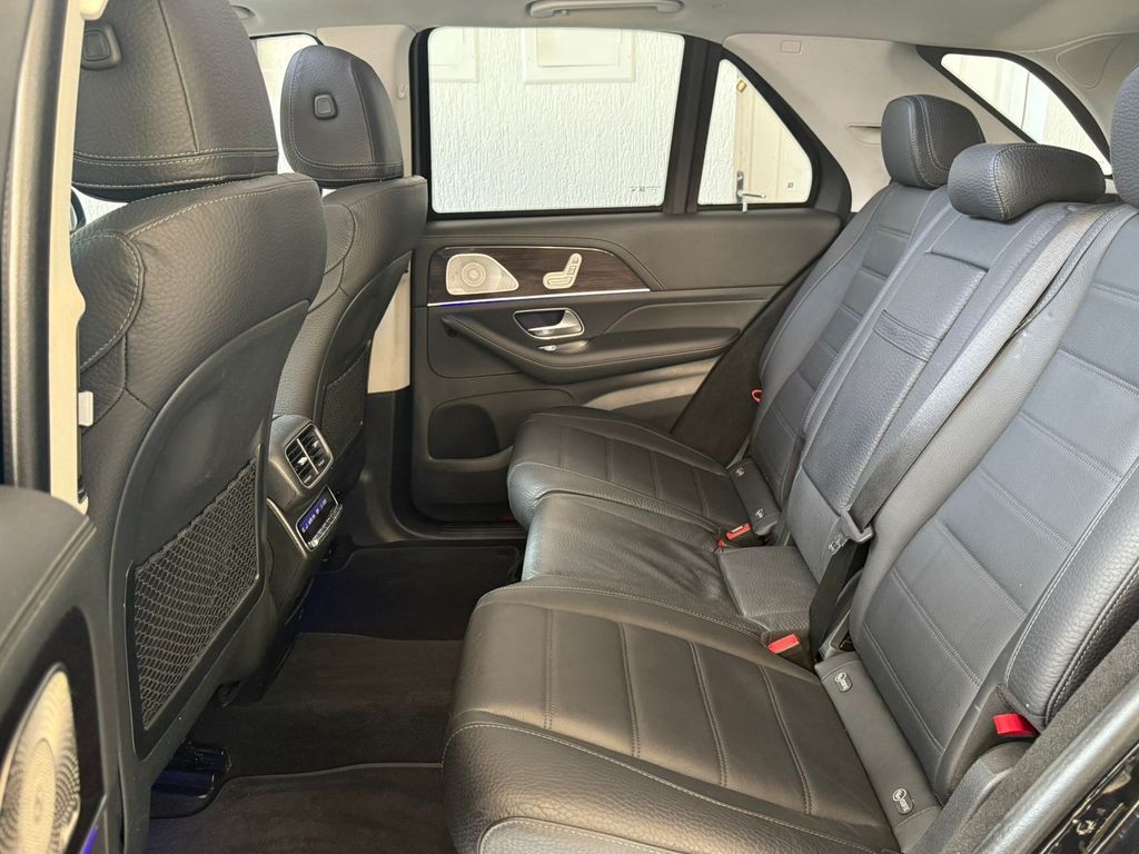 Mercedes GLE-400