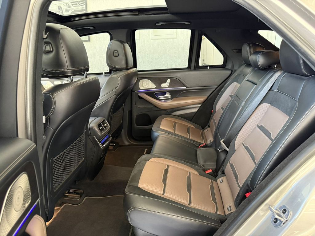 Mercedes GLE-53