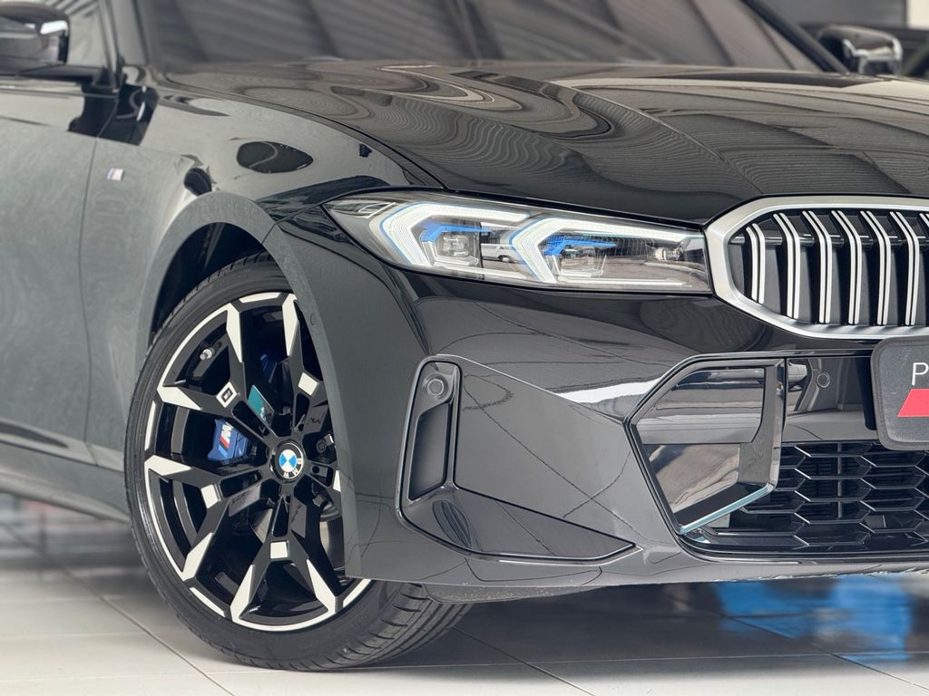 BMW 320iA