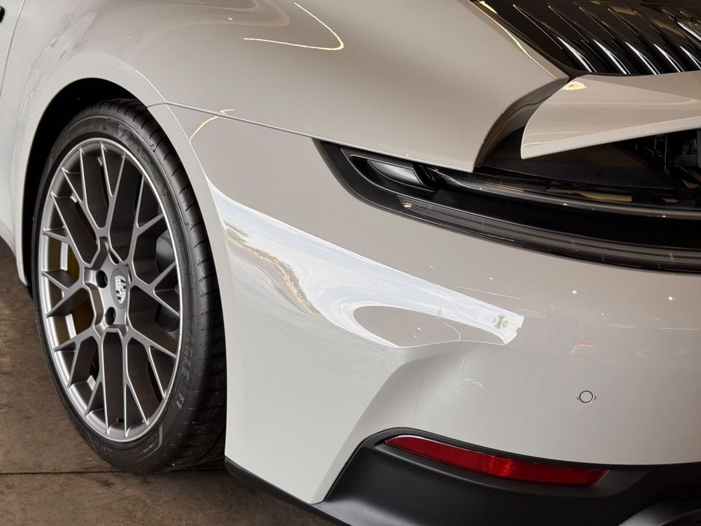 Porsche 911 2025