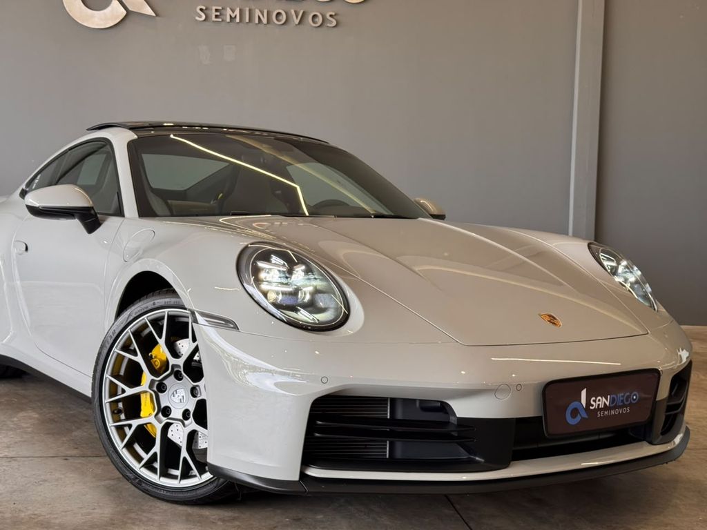 Porsche 911 2025
