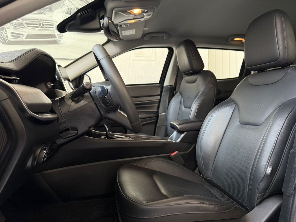 JEEP COMPASS