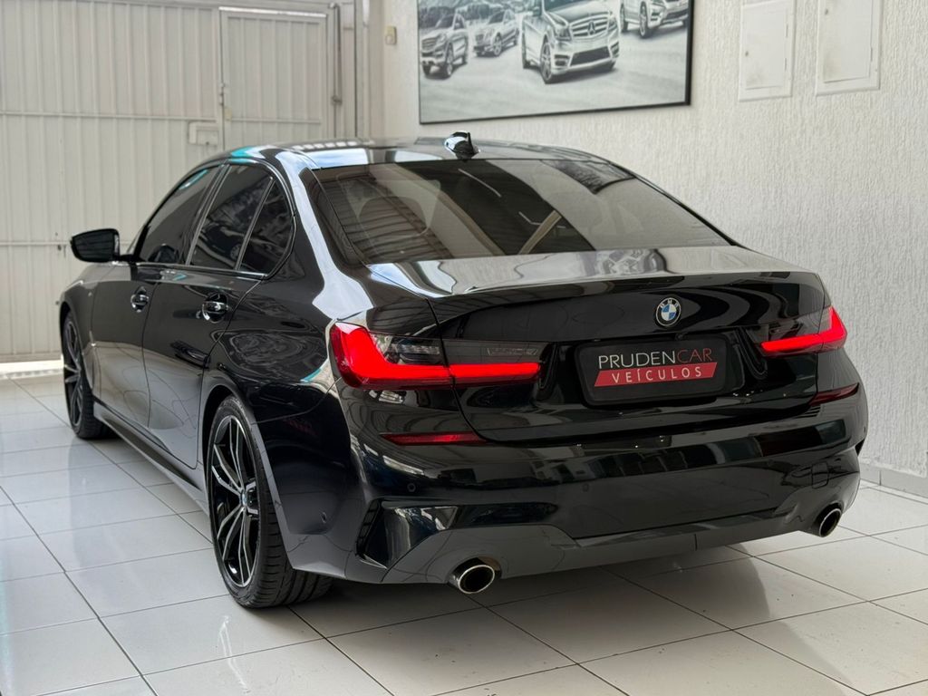BMW 320iA