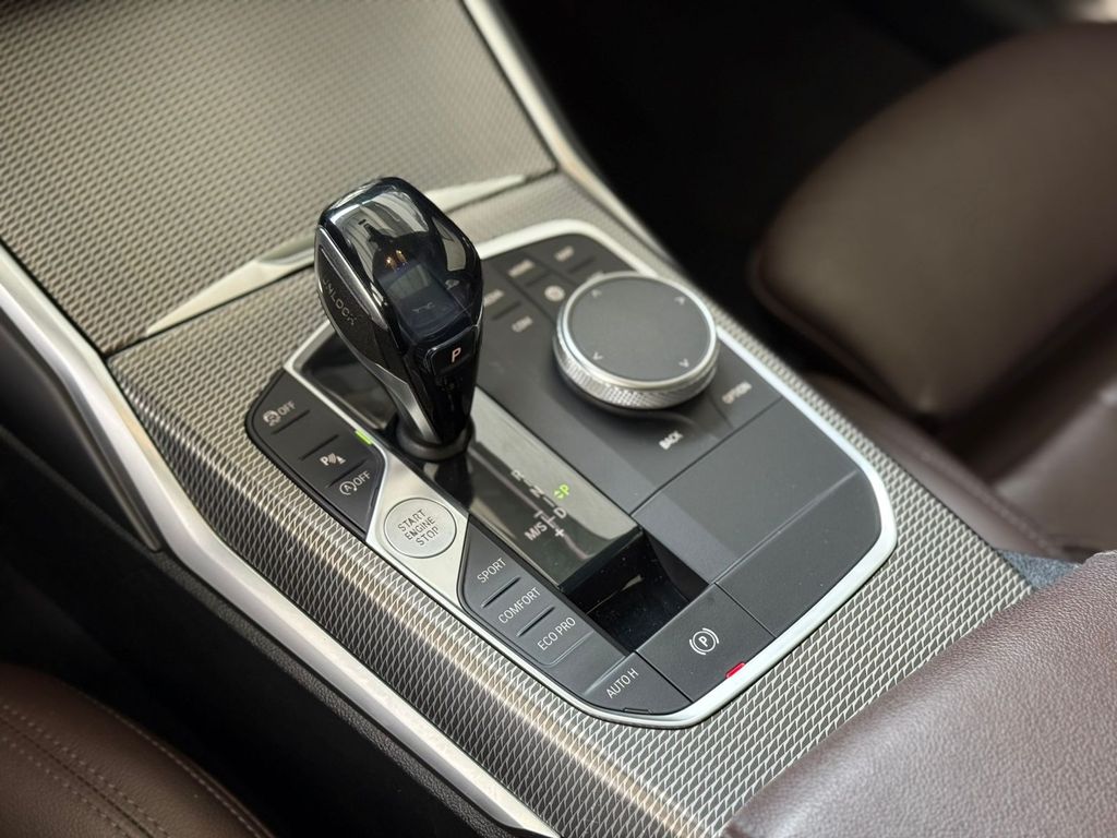 BMW 320iA