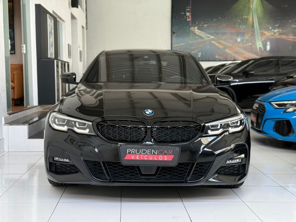 BMW 320iA