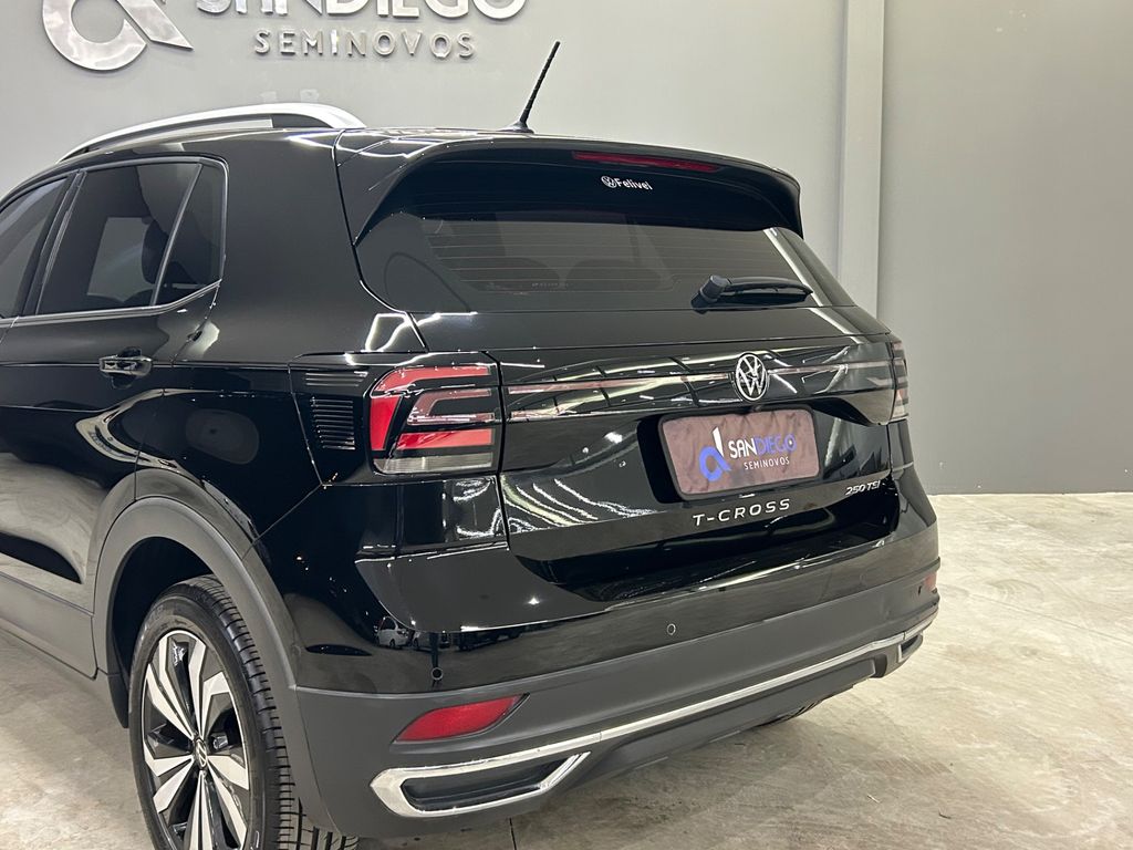 Volkswagen T-Cross 2023