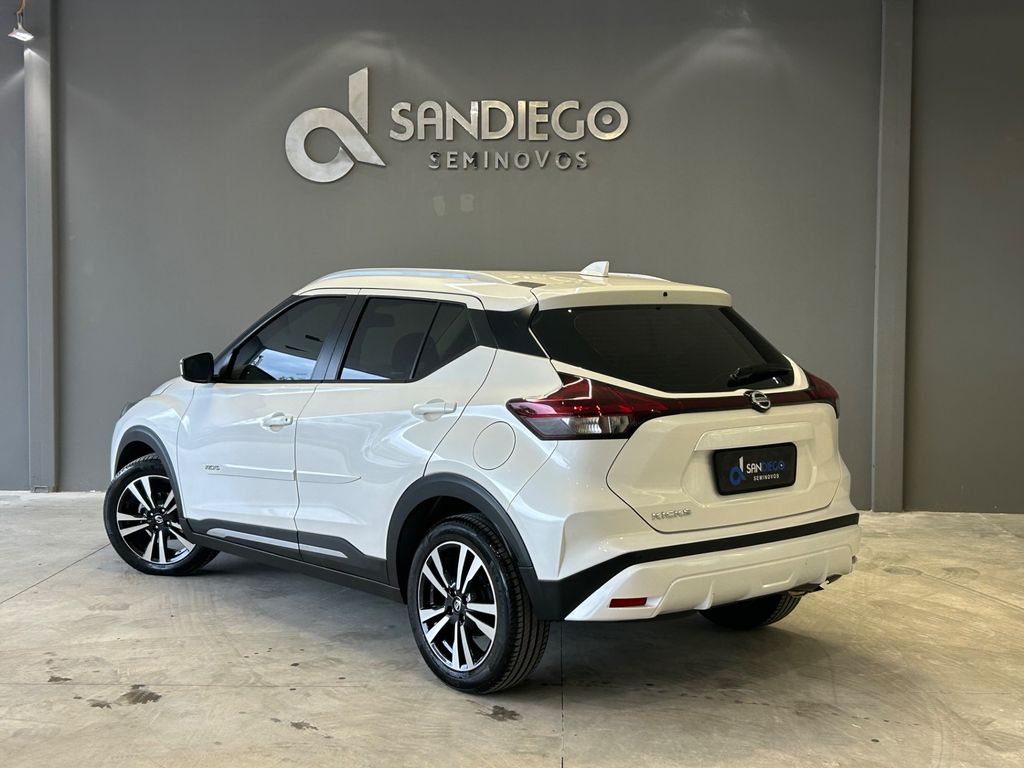 Nissan KICKS 2022