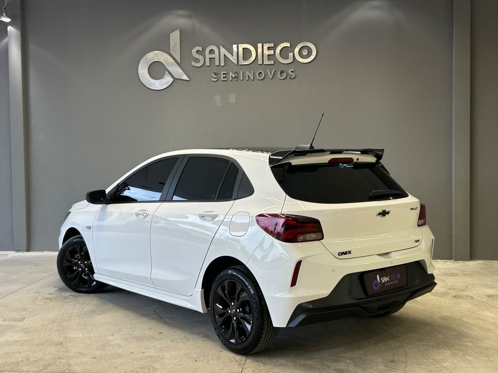 Chevrolet ONIX 2024