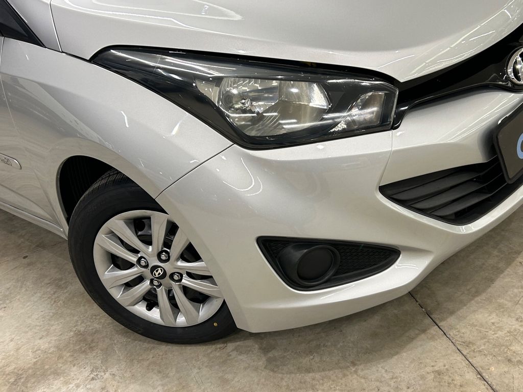 Hyundai HB20 2014