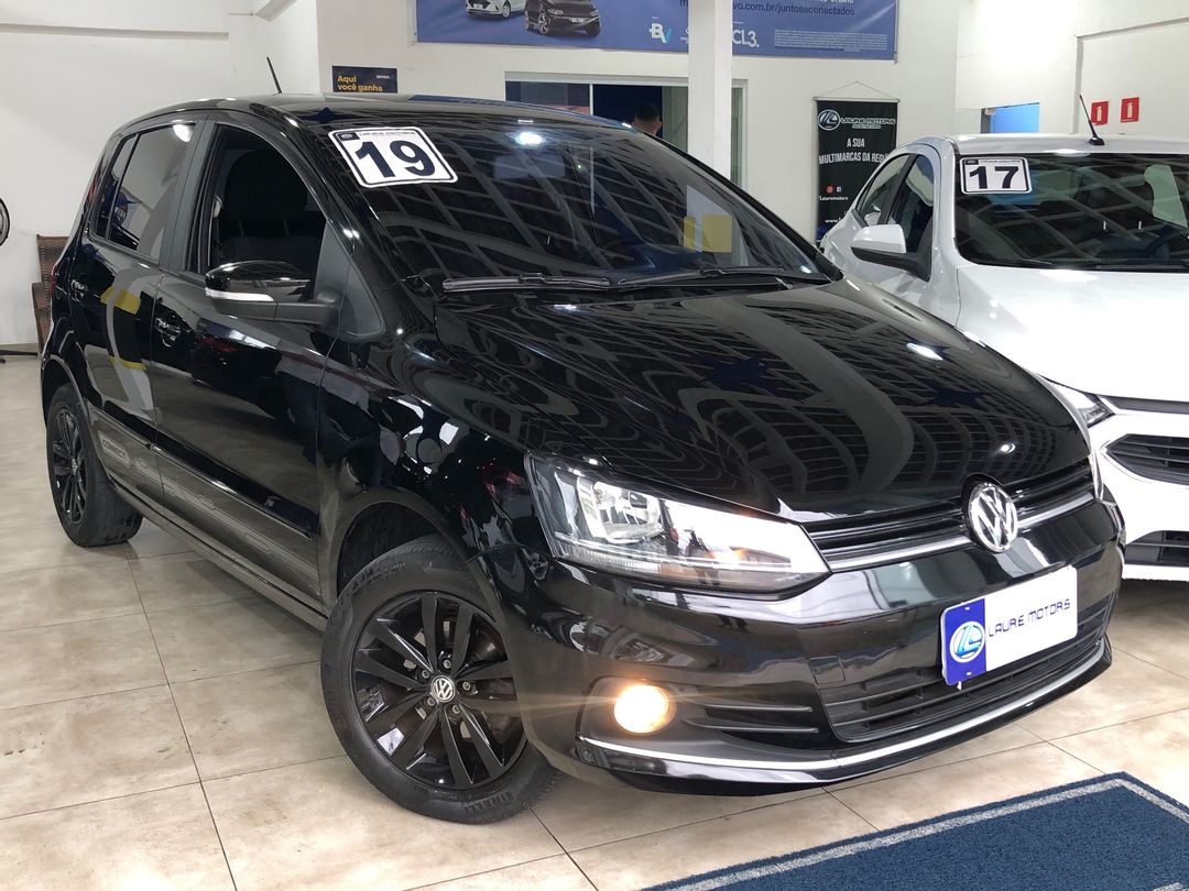 VolksWagen Fox Connect 1.6 Flex 8V 5p