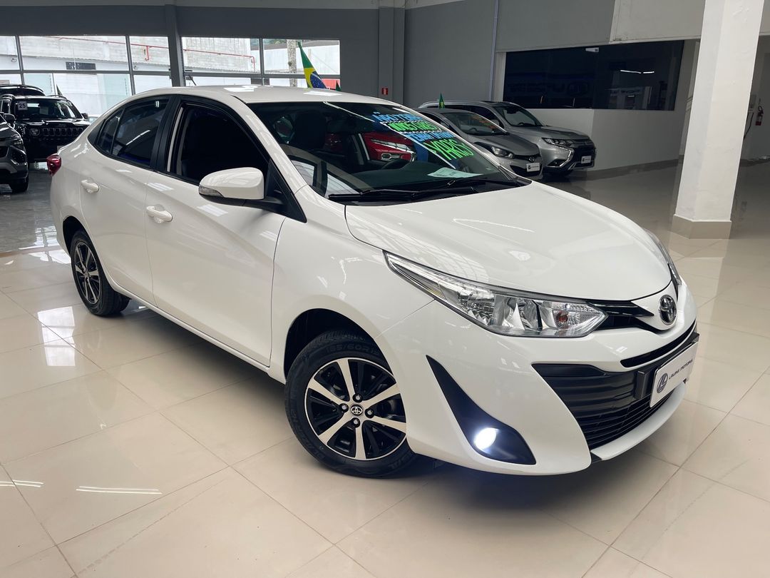 Toyota YARIS XS Connect 1.5 Flex 16V 5p Aut.