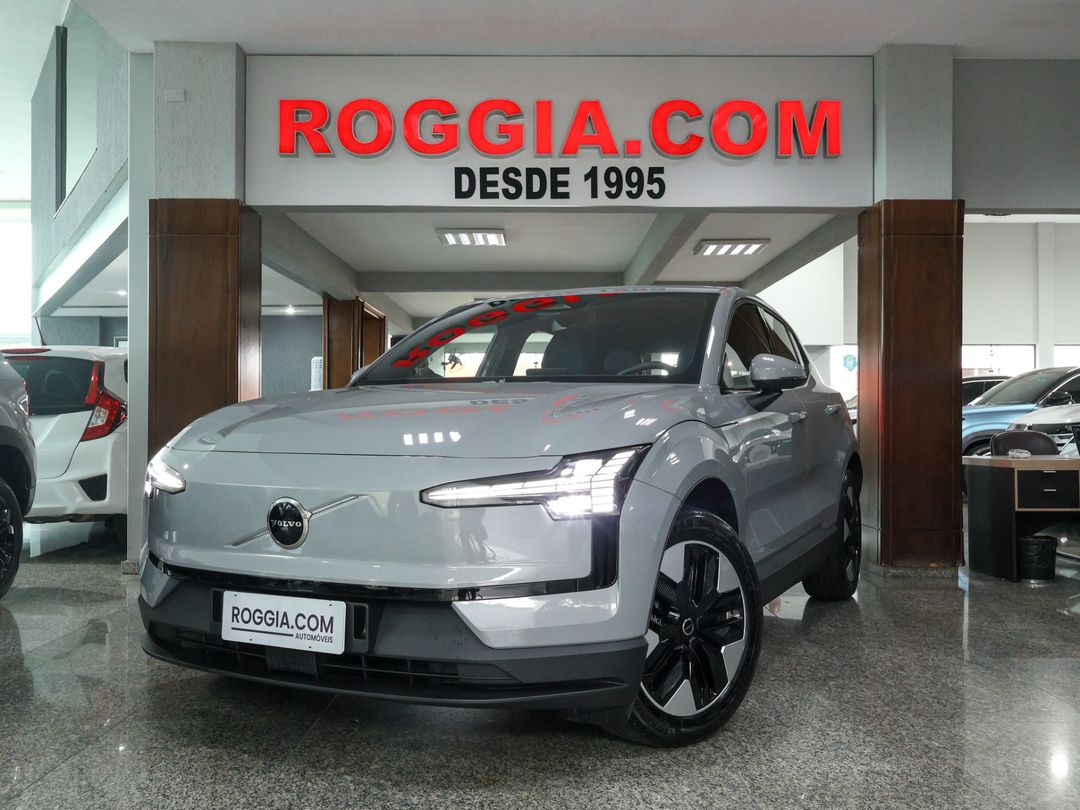 Volvo EX30 E40 Core (Elétrico)