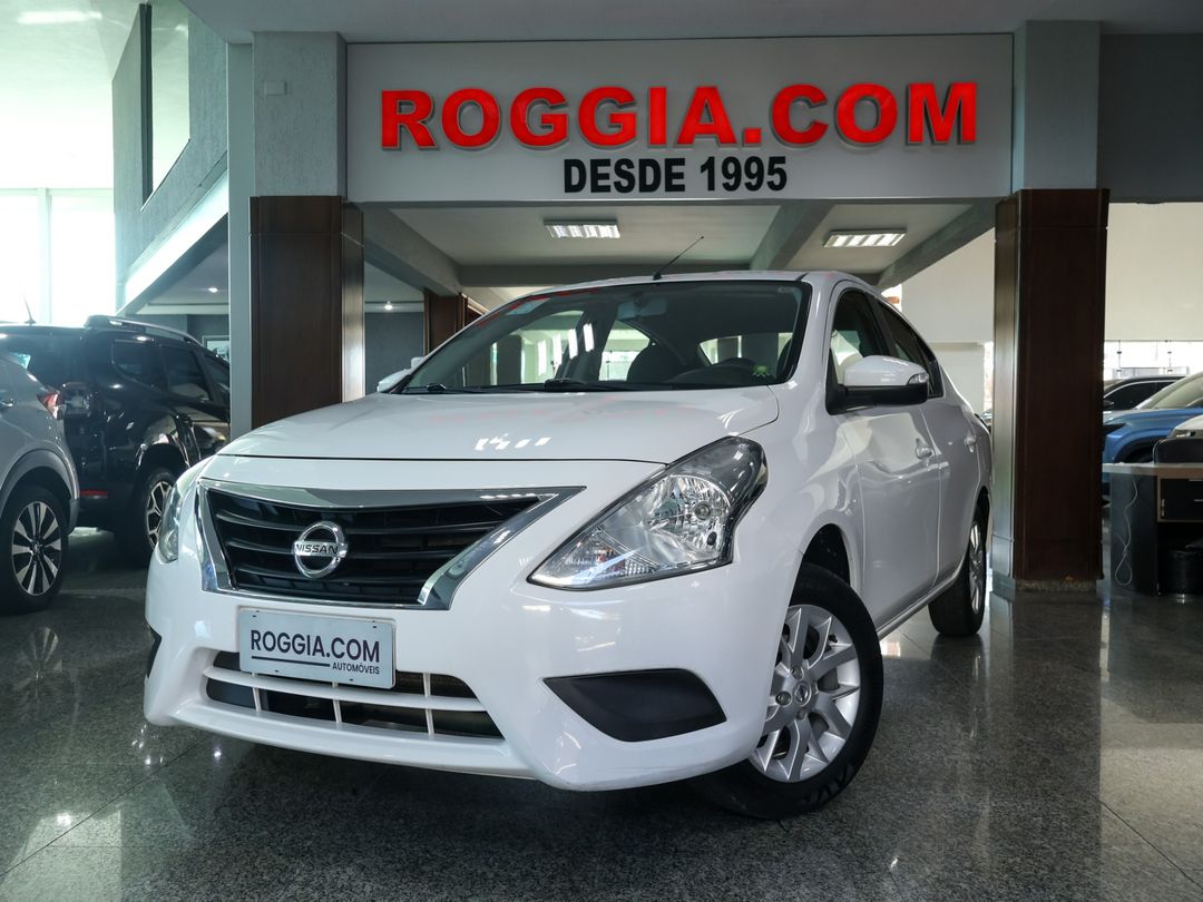Nissan VERSA SV 1.6 16V FlexStart 4p Mec.