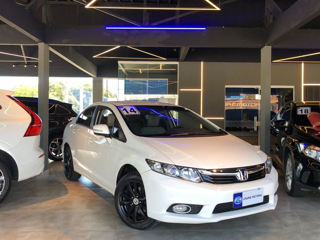 Honda Civic Sedan LXR 2.0 Flexone 16V Aut. 4p