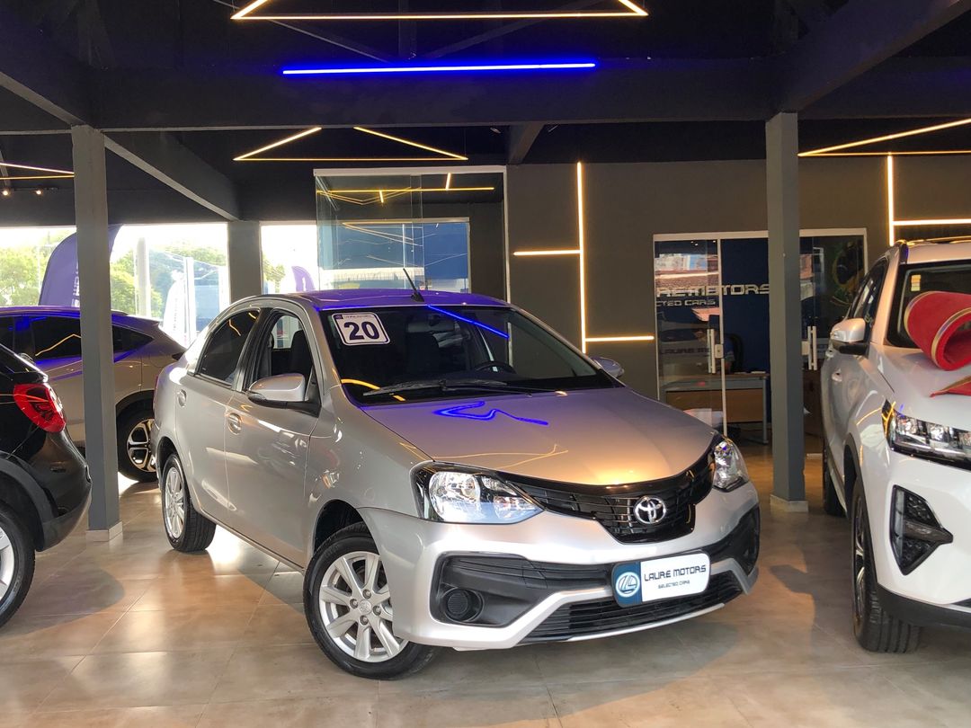 Toyota ETIOS X Plus Sedan 1.5 Flex 16V 4p Aut.