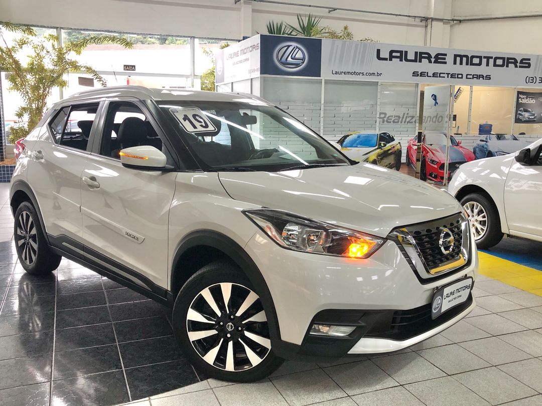 Nissan KICKS SV 1.6 16V FlexStar 5p Aut.