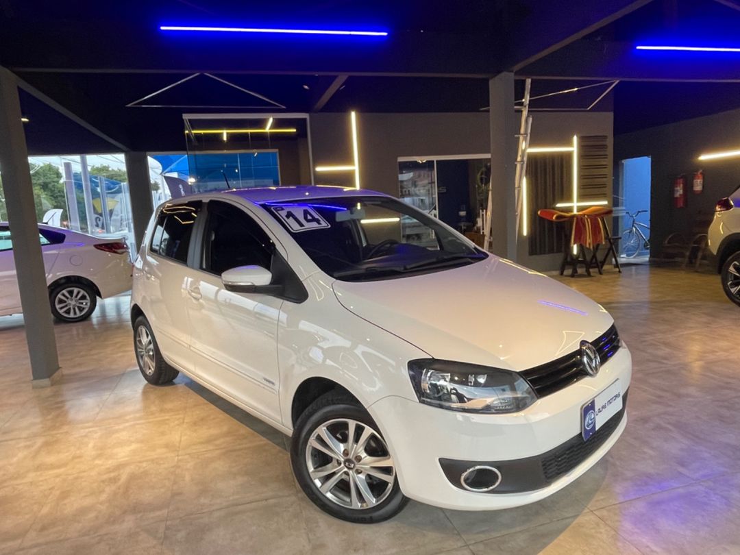 VolksWagen Fox 1.6 Mi Total Flex 8V 5p
