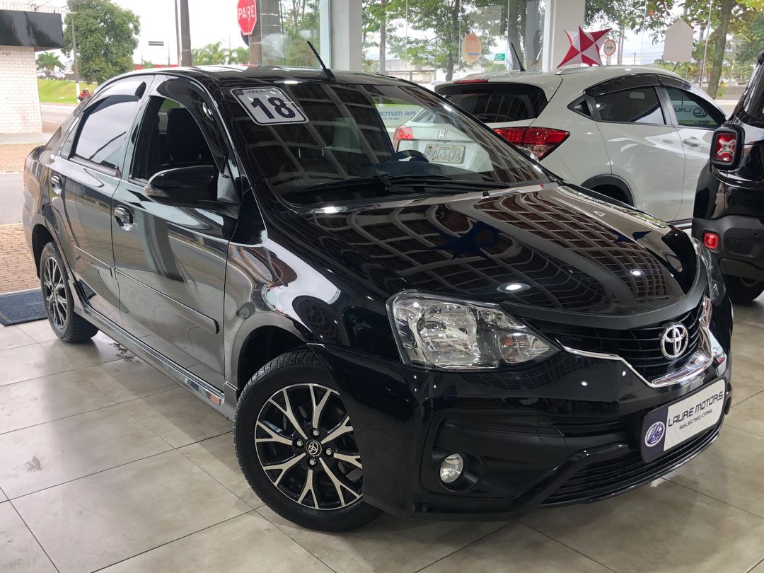 Toyota ETIOS PLATINUM Sed. 1.5 Flex 16V 4p Aut.