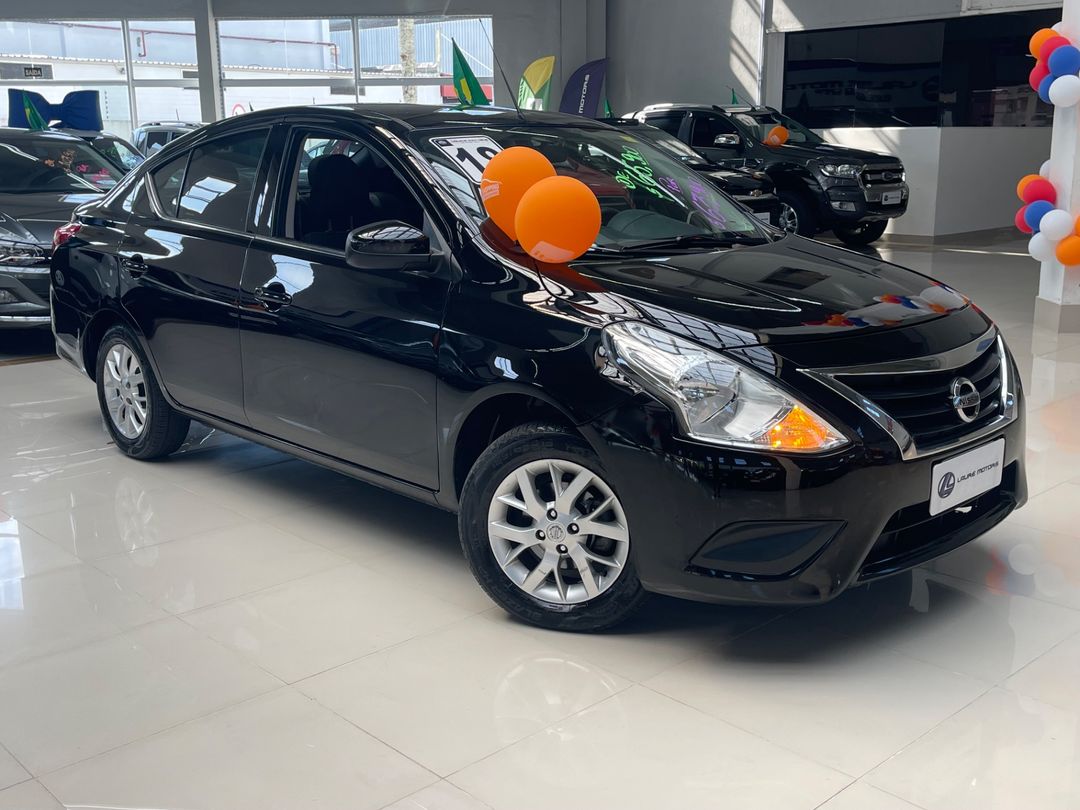 Nissan VERSA SV 1.6 16V FlexStart 4p Aut.