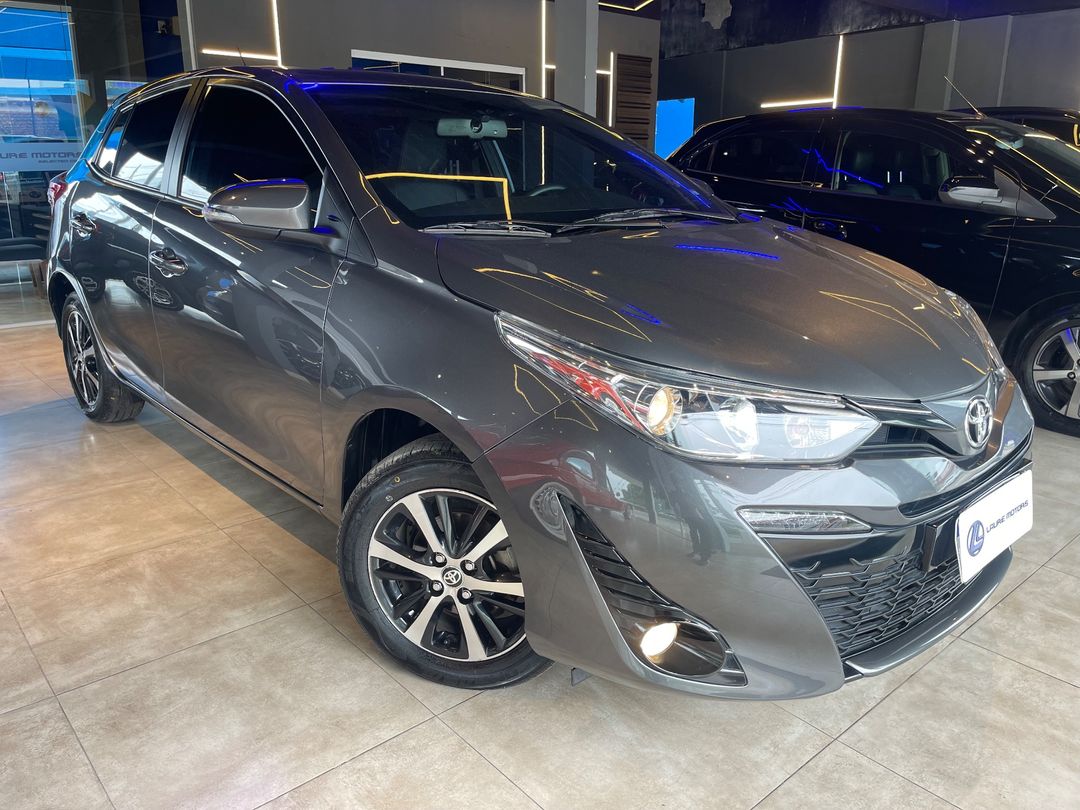 Toyota YARIS XLS Connect 1.5 Flex 16V 5p Aut.