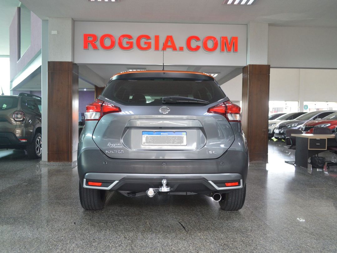 Nissan KICKS SL 1.6 16V FlexStar 5p Aut.