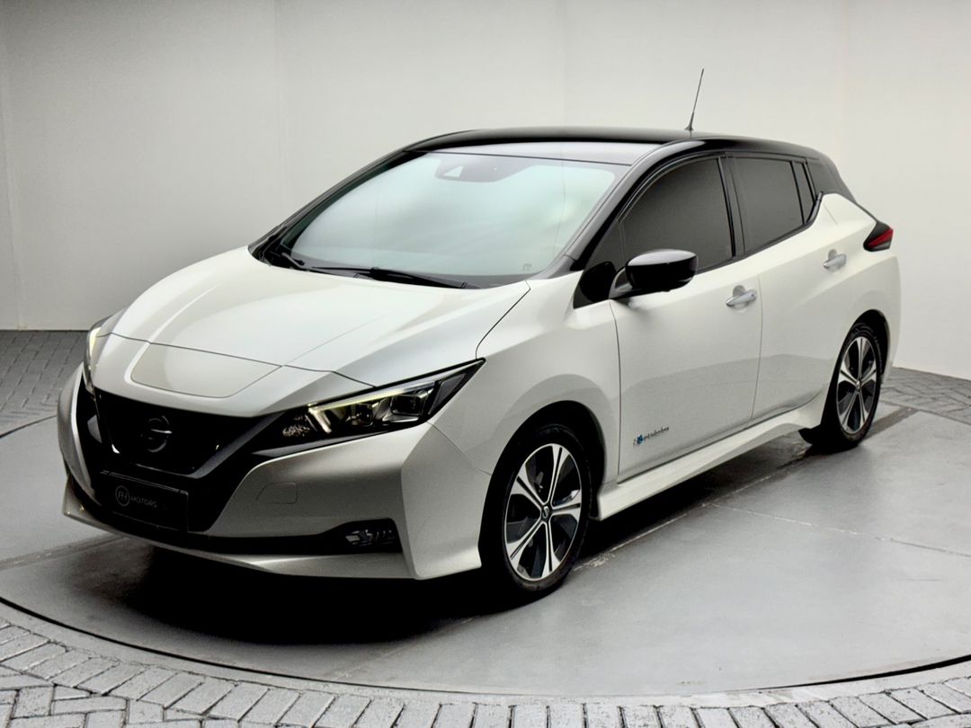 Nissan LEAF Aut. (Elétrico)
