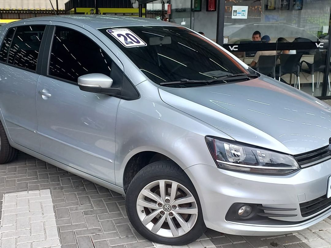 VolksWagen Fox Connect 1.6 Flex 8V 5p